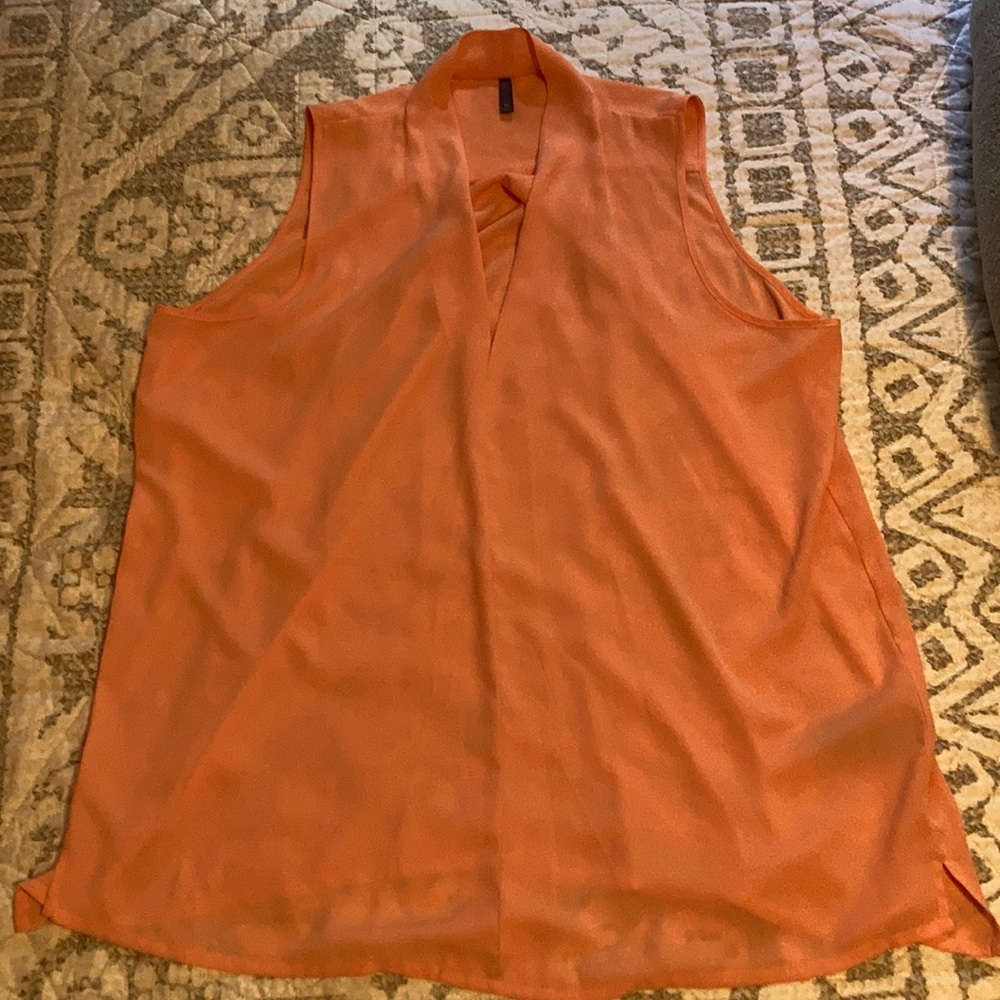 Sleeveless blouse